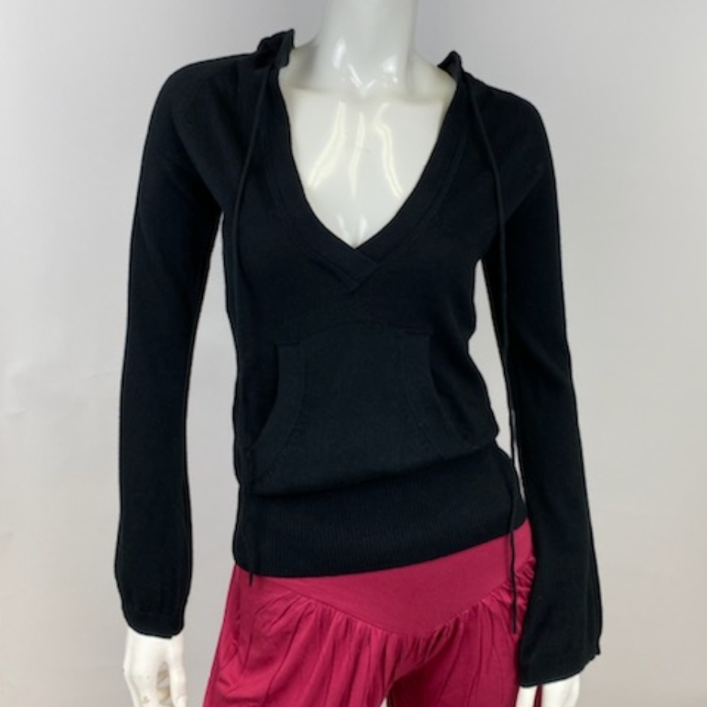 Silver Dagger - Fitted Pullover Sweater with Hood